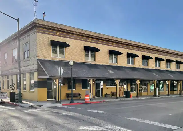 Property at 305 Main St, Palisade, CO, 81526, 1 bed, 1 bath, [object Object]
