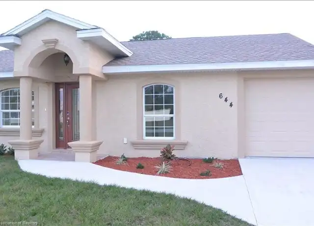 Property at 644 Fairfield Ave, Lake Placid, FL, 33852, 3 beds, 2 baths, [object Object]