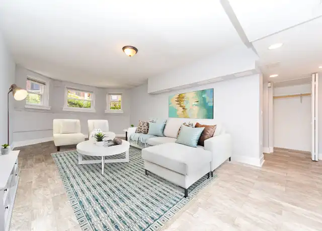 Property at 1443 W Balmoral Ave Unit GN, Chicago, IL, 60640, 2 beds, 1 bath, [object Object]