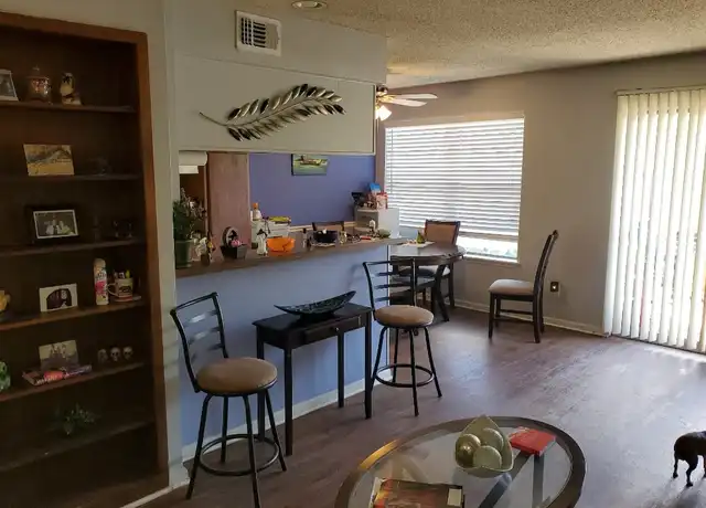 Property at 5827 Shadow Gln Unit 3, San Antonio, TX, 78240, 2 beds, 2 baths, [object Object]