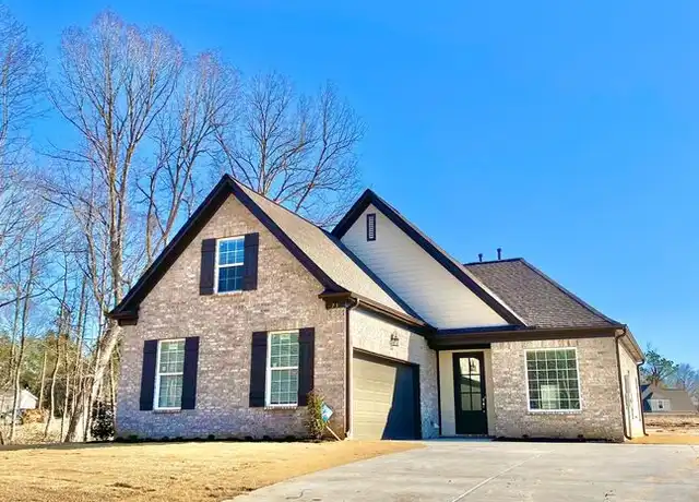 Property at 73 Crimsonwood Dr, Byhalia, MS, 38611, 4 beds, 2.5 baths, [object Object]