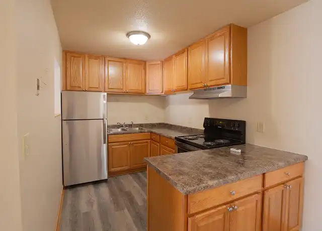 Property at Aspen Village - 2061 McKnight Rd N, Saint Paul, MN, 55109, 2 beds, 1 bath, [object Object]