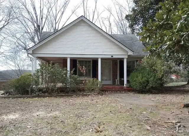 Property at 221 Old Cedar Rock Rd, Easley, SC, 29640, 5 beds, 2 baths, [object Object]