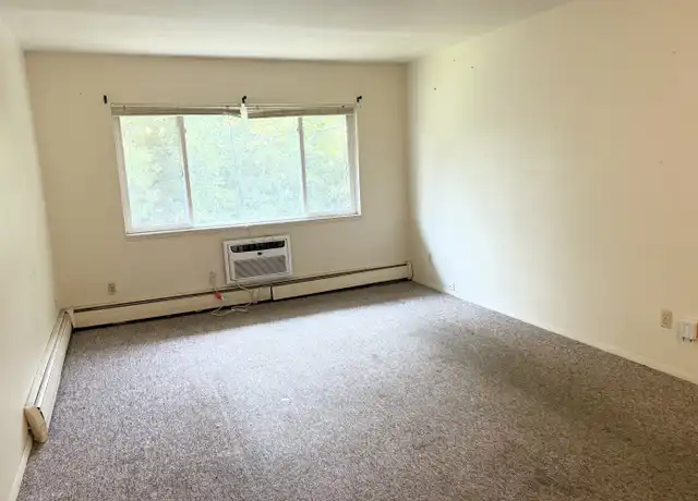 Property at 2050 Allen Blvd Unit 24, Middleton, WI, 53562, 2 beds, 1 bath, [object Object]