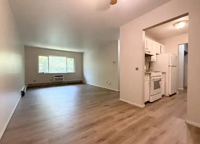 Property at 2050 Allen Blvd Unit 24, Middleton, WI, 53562, 2 beds, 1 bath, [object Object]
