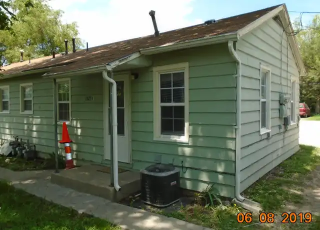 Property at 1523 N Jackson St Unit B, Junction City, KS, 66441, 2 beds, 1 bath, [object Object]