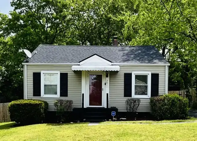 Property at 2011 Oakwood Ave, Nashville, TN, 37207, 2 beds, 1 bath, [object Object]