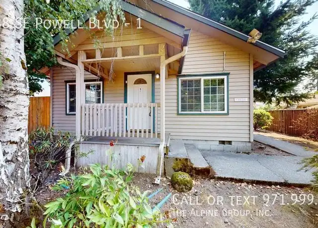 Property at 13938 SE Powell Blvd Unit 1, Portland, OR, 97236, 2 beds, 1 bath, [object Object]