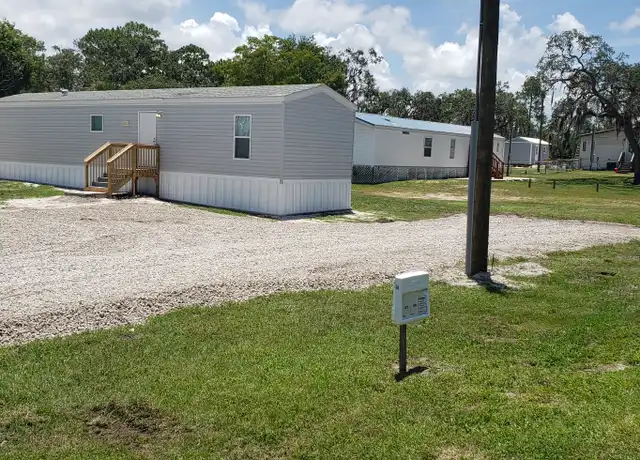 Property at 17020 Meridian Blvd, Hudson, FL, 34667, 3 beds, 2 baths, [object Object]