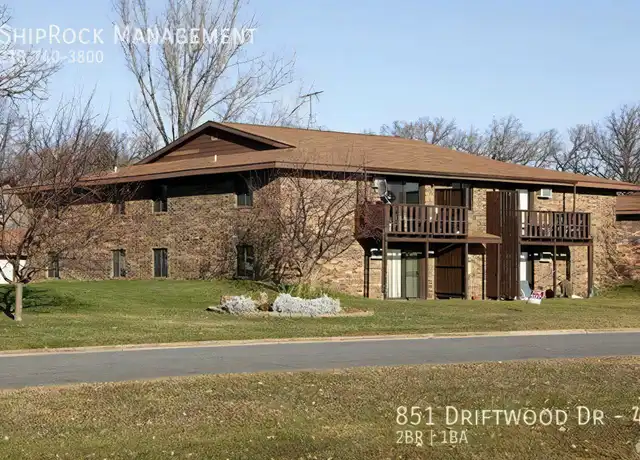 Property at 851 Driftwood Dr Unit 4, St Cloud, MN, 56303, 2 beds, 1 bath, [object Object]