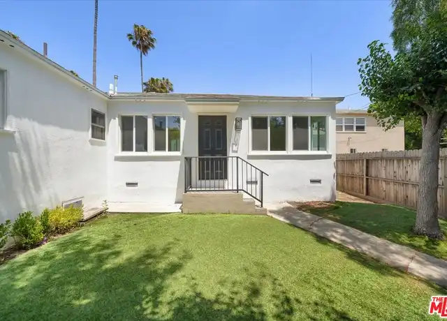 Property at 701 Oxford Ave, Venice, CA, 90292, 1 bed, 1 bath, [object Object]