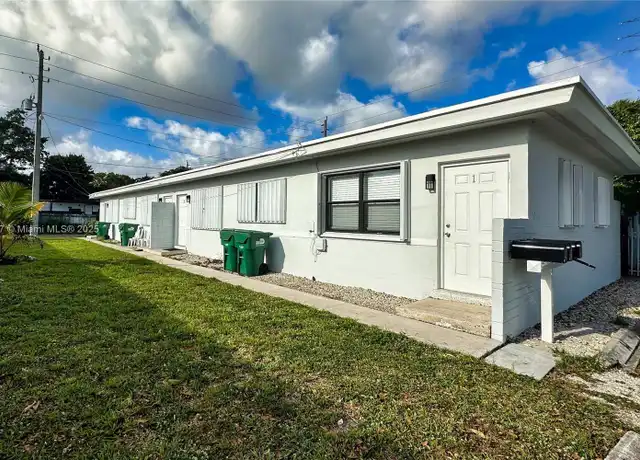 Property at 1010 Opa-locka Blvd Unit 2, Opa-locka, FL, 33054, 1 bed, 1 bath, [object Object]