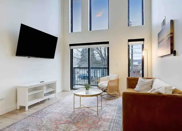 Property at 921 E Otjen St, Milwaukee, WI, 53207, 3 beds, 2 baths, [object Object]