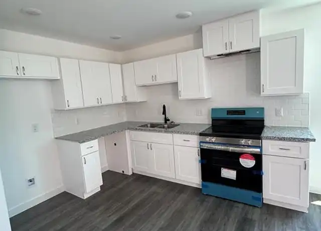 Property at 8220 Bigwood St Unit B, Houston, TX, 77078, 3 beds, 2.5 baths, [object Object]