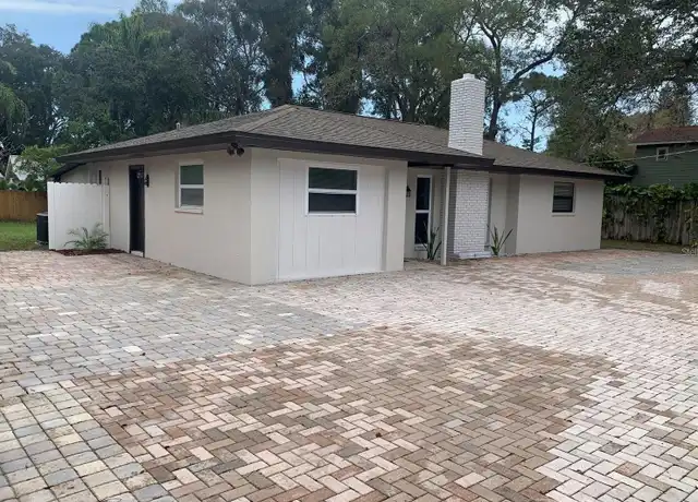 Property at 4726 McIntosh Rd, Sarasota, FL, 34233, 3 beds, 2 baths, [object Object]