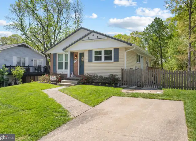 Property at 12816 Greenhall Dr, Woodbridge, VA, 22192, 5 beds, 3 baths, [object Object]