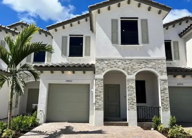 Property at 24462 SW 119th Pl, Homestead, FL, 33032, 3 beds, 2.5 baths, [object Object]