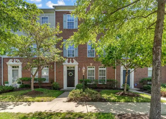Property at 2104 Abbottsbury Way, Woodbridge, VA, 22191, 3 beds, 2.5 baths, [object Object]