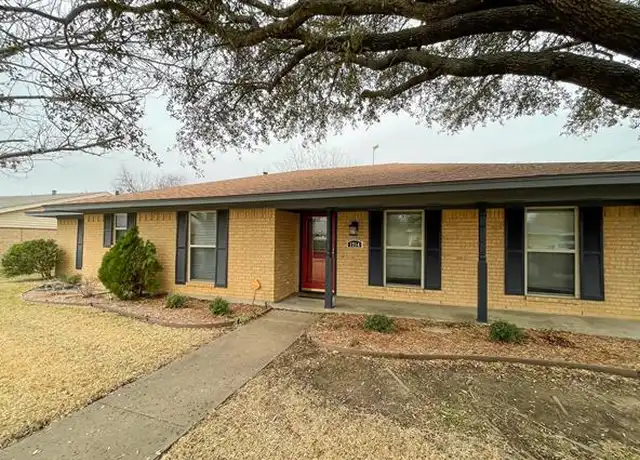 Property at 1714 Crescent Dr, Sherman, TX, 75092, 4 beds, 2.5 baths, [object Object]