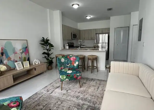 Property at 4180 NW 79th Ave, Doral, FL, 33166, 1 bed, 1 bath, [object Object]