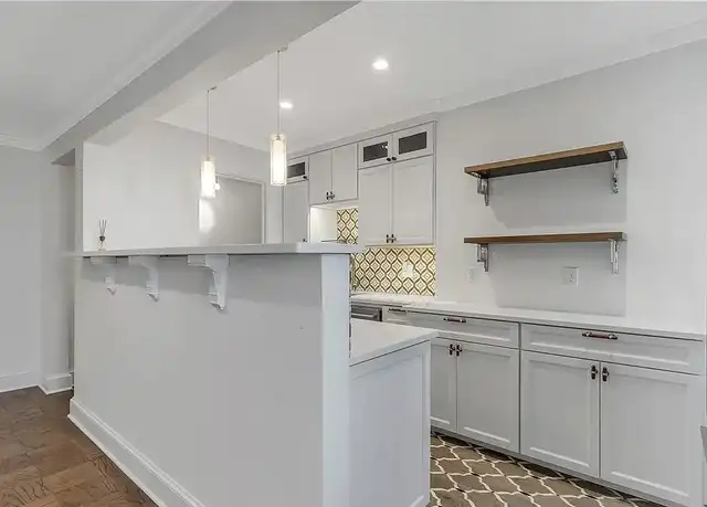Property at 800 W Ferry St, Buffalo, NY, 14222, 1 bed, 2 baths, [object Object]