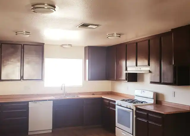 Property at 57381 Warren Way, Yucca Valley, CA, 92284, 3 beds, 2 baths, [object Object]