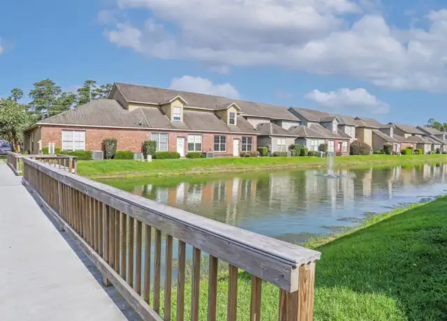 Property at 8447 Florida Blvd, Denham Springs, LA, 70726, 2-3 beds, 2-2.5 baths, [object Object]