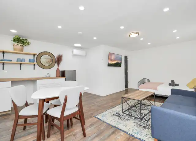 Property at 5215 Palmer St Unit 3, Houston, TX, 77004, 1 bed, 1 bath, [object Object]