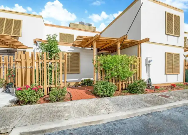 Property at 13167 SW 11th Lane Cir, Miami, FL, 33184, 2 beds, 2 baths, [object Object]