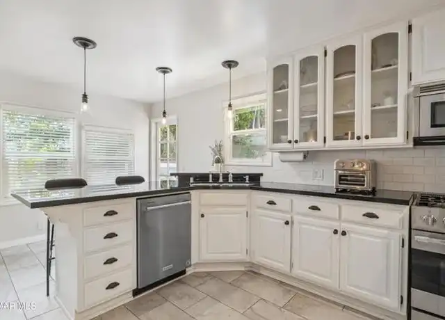 Property at 13324 Valley Vista Blvd, Sherman Oaks, CA, 91423, 3 beds, 3 baths, [object Object]