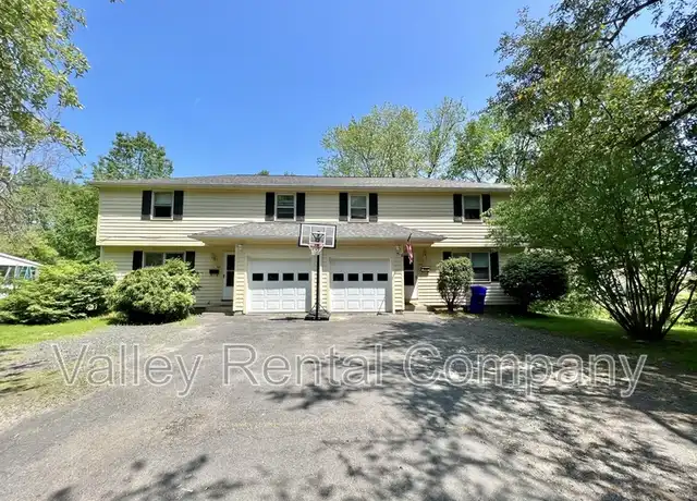 Property at 65 Salem St Unit 2, Amherst, MA, 01002, 4 beds, 1.5 baths, [object Object]