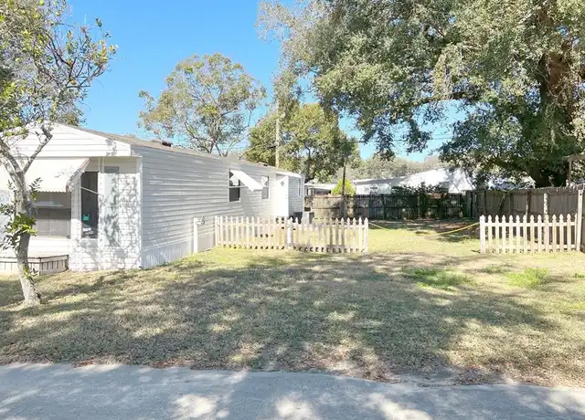 Property at 39153 Orient Ave, Zephyrhills, FL, 33542, 2 beds, 2 baths, [object Object]