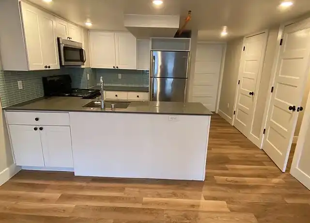 Property at Bravo Apartments - 1220 E Remington Ct, Seattle, WA, 98122, 0 beds, 1 bath, [object Object]