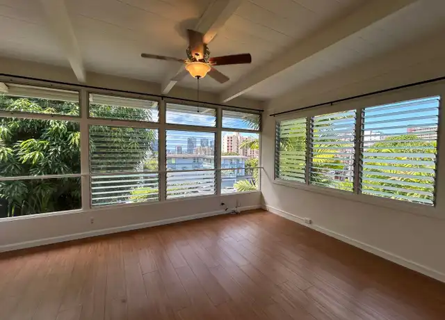 Property at 1510 Thurston Ave Unit 4, Honolulu, HI, 96822, 2 beds, 1 bath, [object Object]