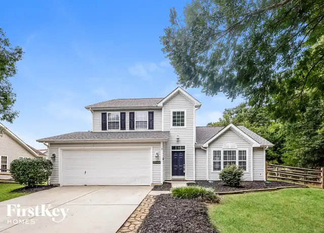 Property at 13904 Ballyshannon Ln, Charlotte, NC, 28278, 3 beds, 2 baths, [object Object]