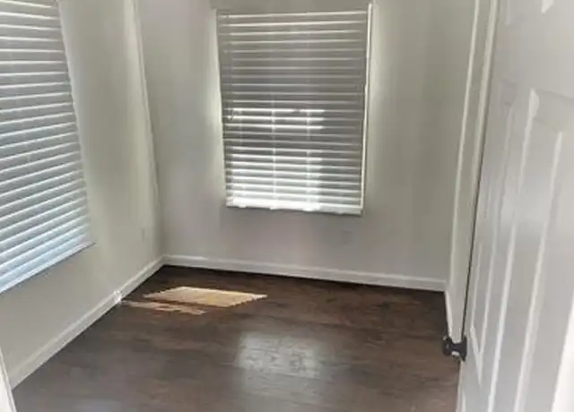 Property at 2402 Court St, Redding, CA, 96001, 1 bed, 1 bath, [object Object]