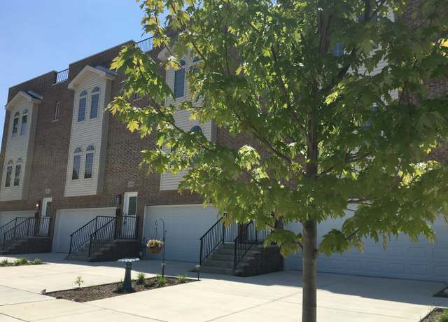 Photo of 910 East St, Lemont, IL 60439