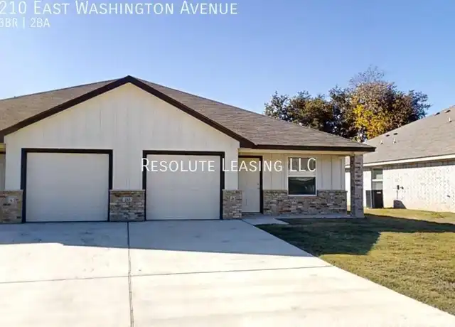 Property at 210 E Washington Ave, Copperas Cove, TX, 76522, 3 beds, 2 baths, [object Object]