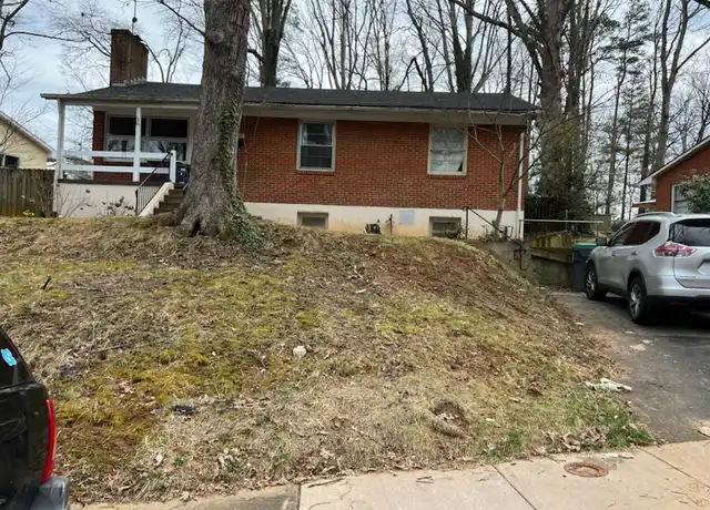 Property at 2307 Crestmont Ave, Charlottesville, VA, 22903, 3 beds, 1.5 baths, [object Object]