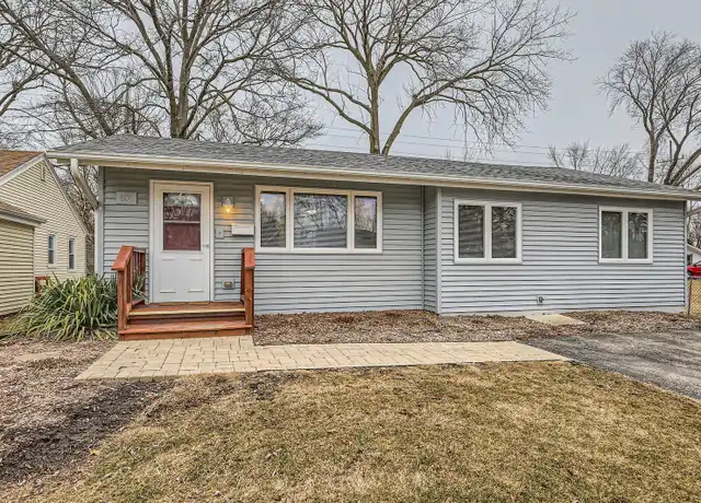 Property at 601 Oakwood Dr, Geneva, IL, 60134, 2 beds, 1 bath, [object Object]