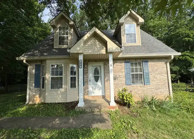 Property at 574 Garnet Dr, Clarksville, TN, 37042, 3 beds, 1 bath, [object Object]
