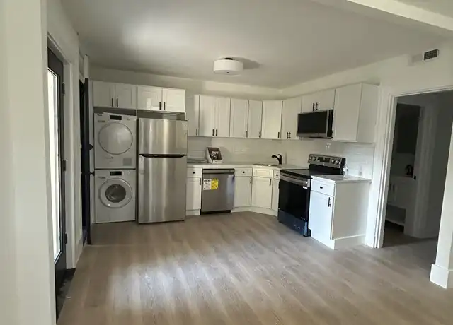 Property at 885 E Broadway Unit 2, Boston, MA, 02127, 5 beds, 2 baths, [object Object]