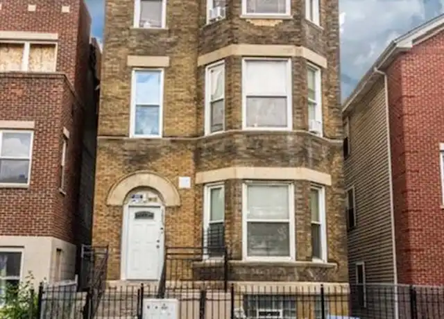 Property at 3832 W Lexington St Unit 2, Chicago, IL, 60624, 4 beds, 1 bath, [object Object]
