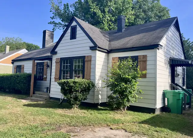 Property at 133 King St, Columbus, MS, 39702, 2 beds, 1 bath, [object Object]