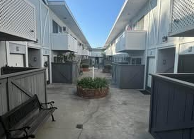 Photo of 634 W Sierra Madre Blvd Unit O, Sierra Madre, CA 91024