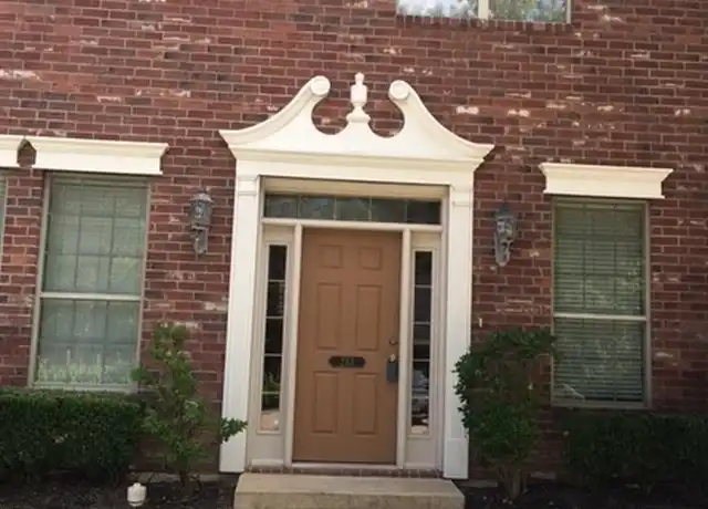 Property at 233 Forest Dr, College Station, TX, 77840, 4 beds, 3 baths, [object Object]