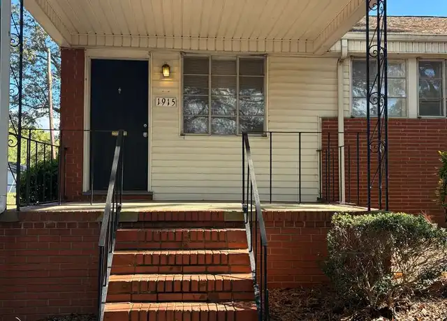 Property at 1915 Dickens Ave, Charlotte, NC, 28208, 2 beds, 1 bath, [object Object]