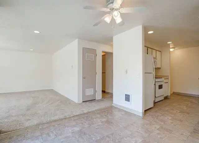 Property at 1150 Schurman Dr S Unit 176-111, Salem, OR, 97302, 2 beds, 2 baths, [object Object]