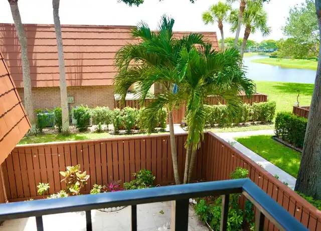 Property at 627 Buttonwood Ln, Boynton Beach, FL, 33436, 2 beds, 2.5 baths, [object Object]