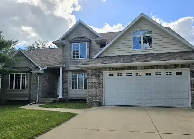 Property at 705 Hearthside Dr, Cedar Falls, IA, 50613, 6 beds, 3.5 baths, [object Object]